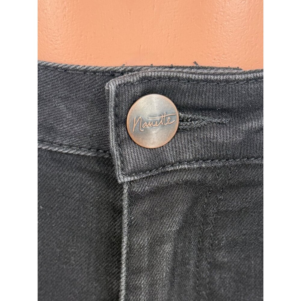 VTG Nanette Lepore Black Floral Embroidered Cropped Jeans | Mob Wife Coquette 8 - Picture 16 of 16